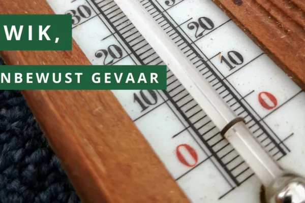 Barometer met kwik ingezoomd