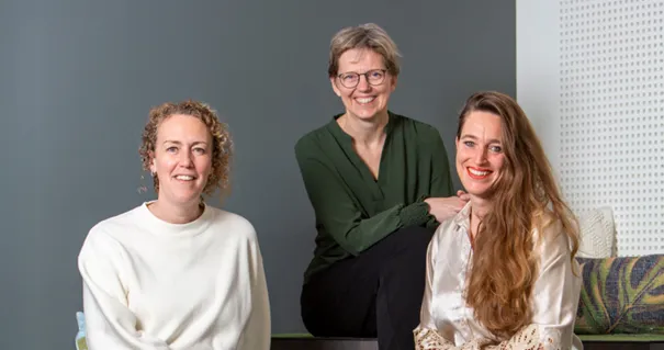 Groepsafbeelding van Femke Brull, Elia ter Wisscha en Jedidja Trouwborst.