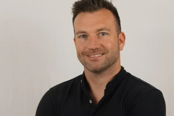 Afbeelding van Marc de Haas, vakgroepspecialist sport en gezondheid bij Hulst voor Elkaar.