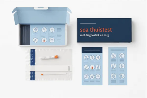 Doosje van de SOA thuistest met de inhoud